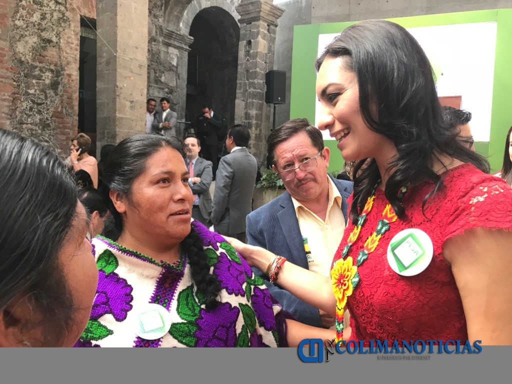 Mujeres indígenas sufren triple discriminación, señalan