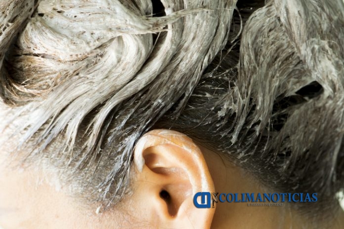 The process of hair coloring,hair coloring,Hair Colouring