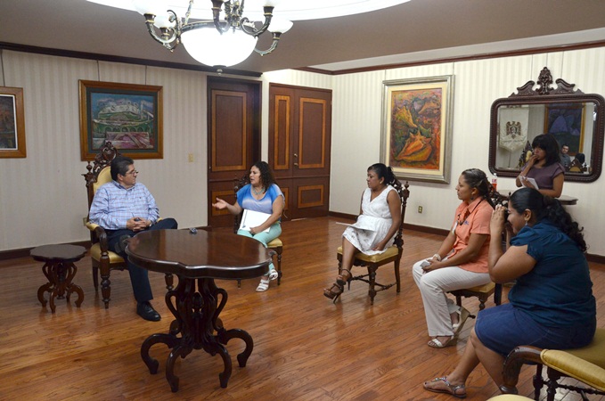 Extra_Junta de Asistencia Privada Visita al Rector_a