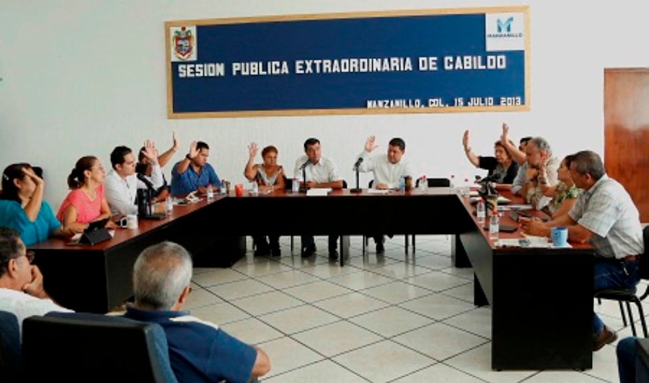 CABILDO manzanillo julio 2013