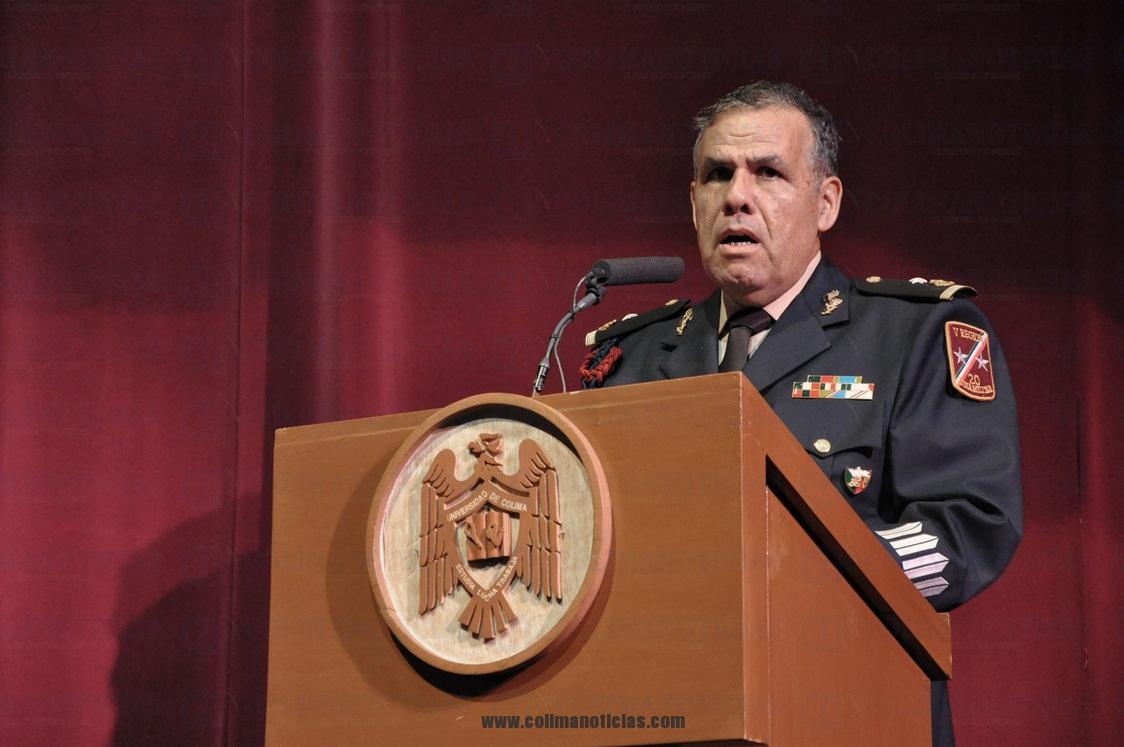Extra_Rinde UdeC Homenaje al Ejrcito_c