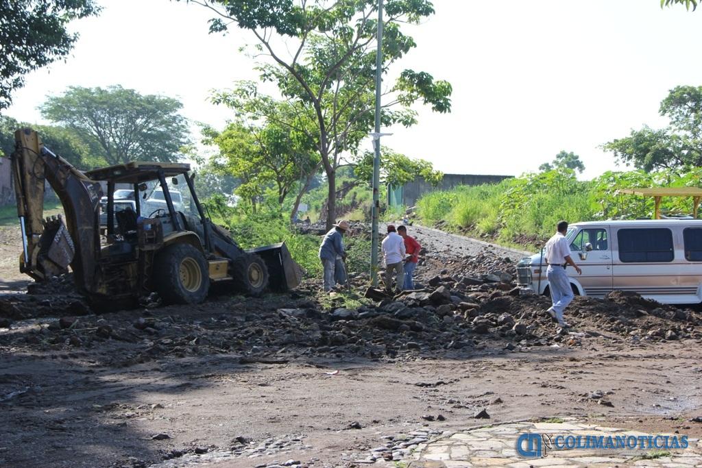 TRABAJOS reconstruccion ayunt colima