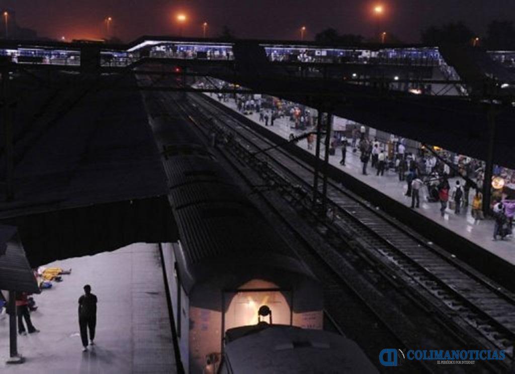estacion tren delhi