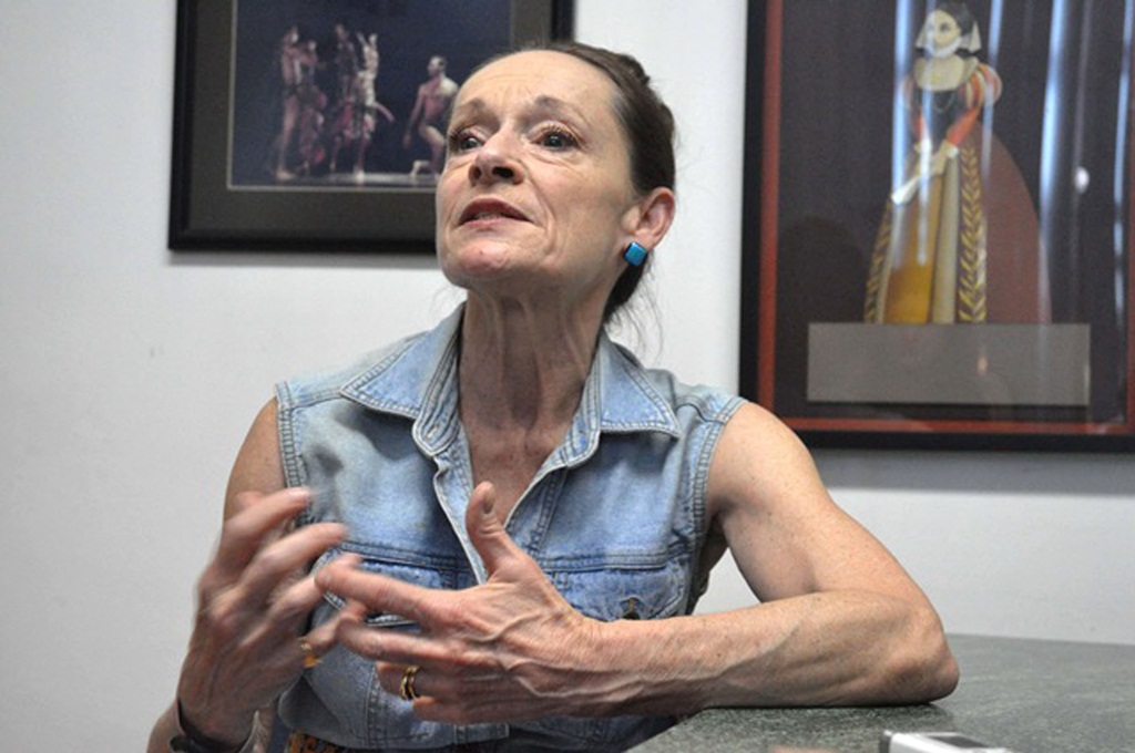 Christine Dakin