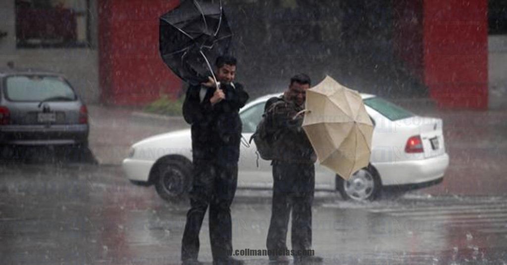 lluvia fuerte peatones