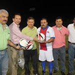 0170.NOV2013_ENTREGA DE UNIFORMES A STSGE