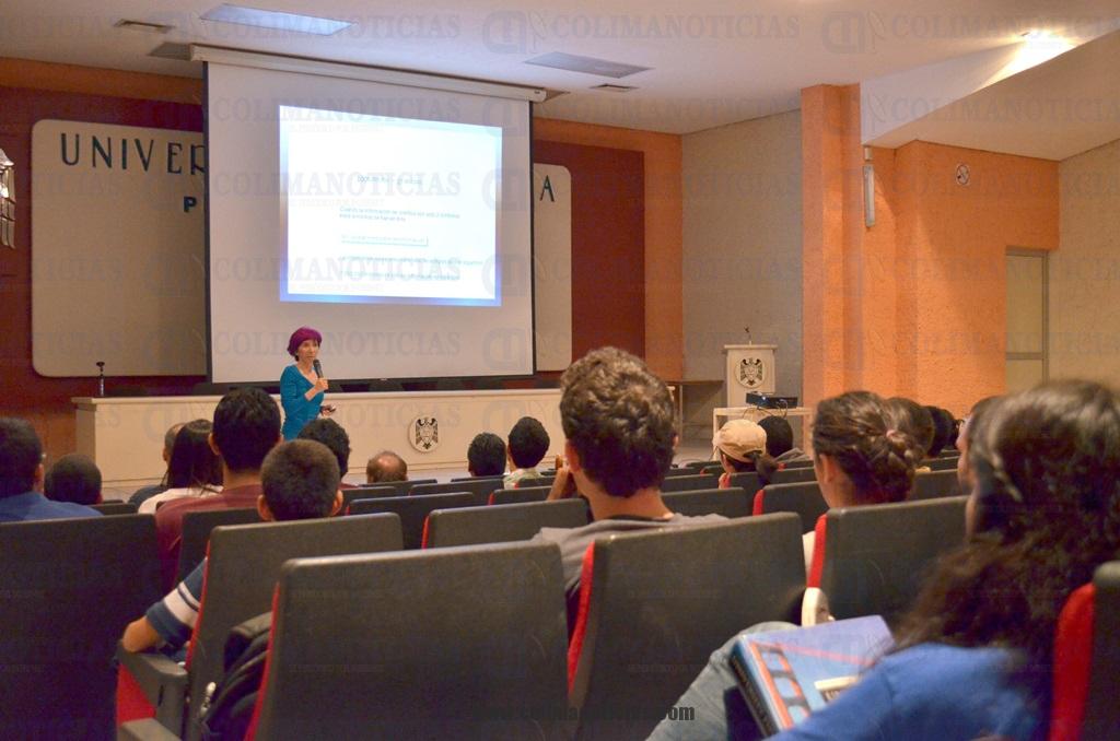 Conferencia Agujeros Negros y Plasma