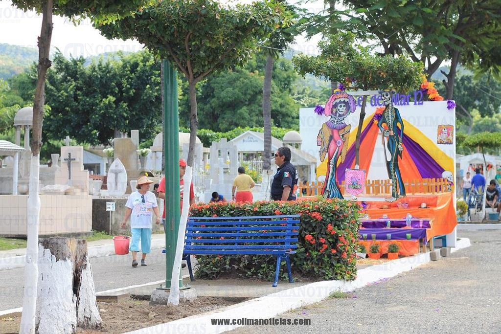 DIA DE MUERTOS man 1