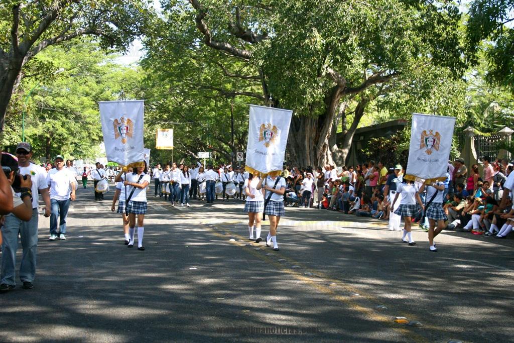UdeC en desfile de 20 de Noviembre pasado