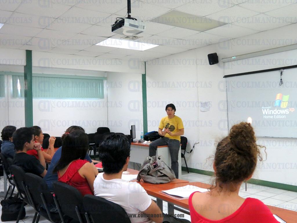 Talleres literarios en la FALCOM