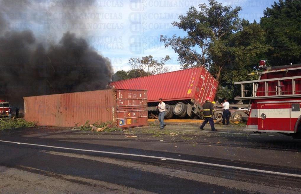 TRAILER QUEMADO