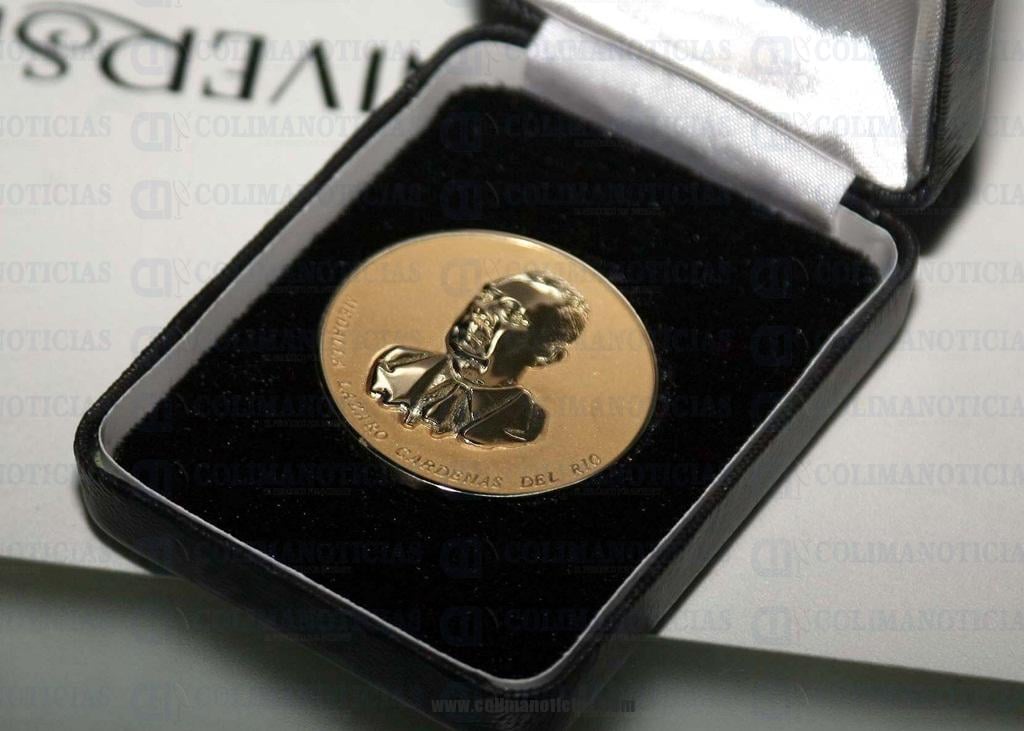 Medalla Lázaro Cárdenas del Río