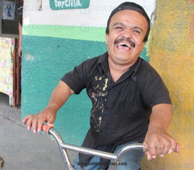 ENANISMO SE BURLAN Y EN EL OLVIDO