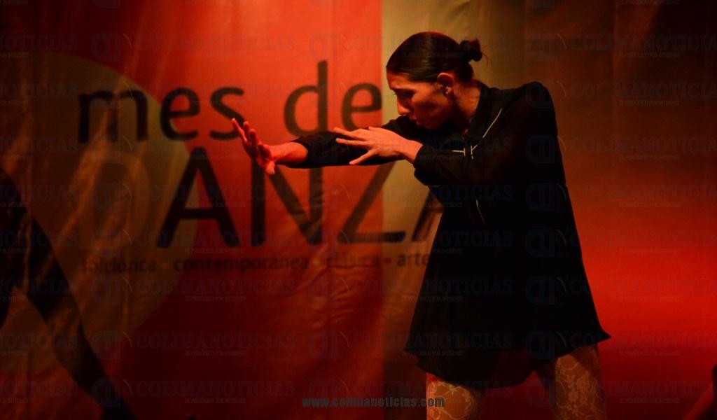 Mes de la Danza