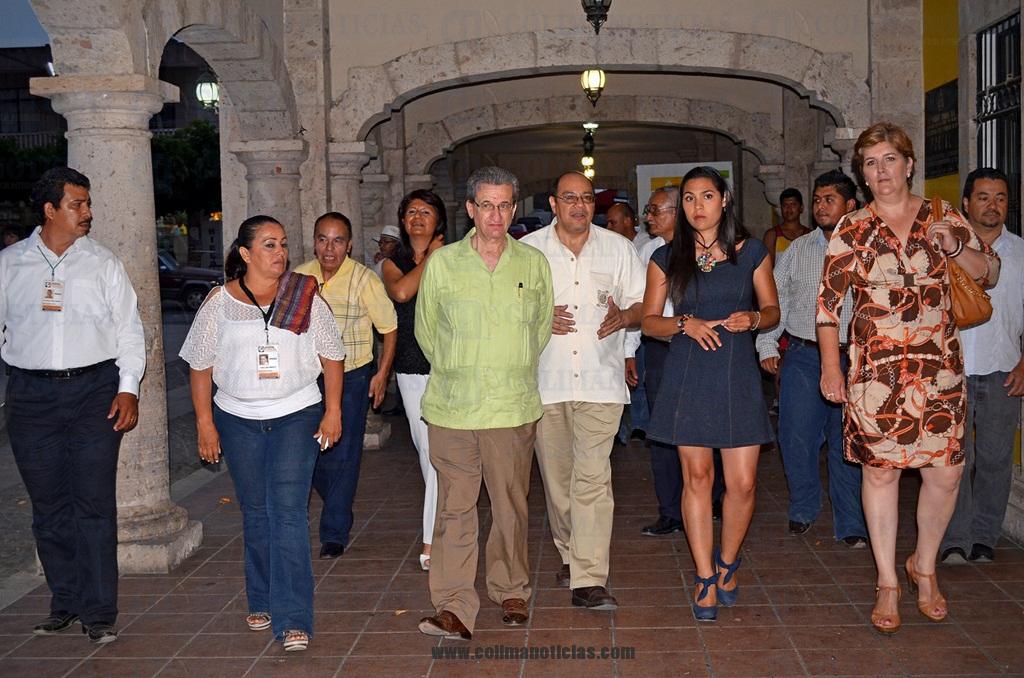 Vizcaíno recibe en Cuauhtémoc a periodistas y abogados miembros de la CONAPE
