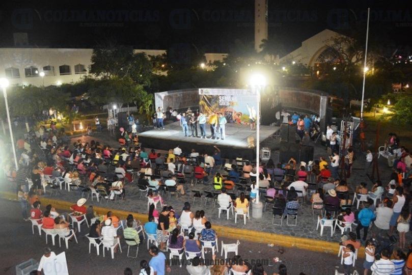 festival cultural en Tecomán