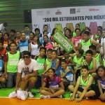 0122.MAYO2014_200 mil Estudiantes por México