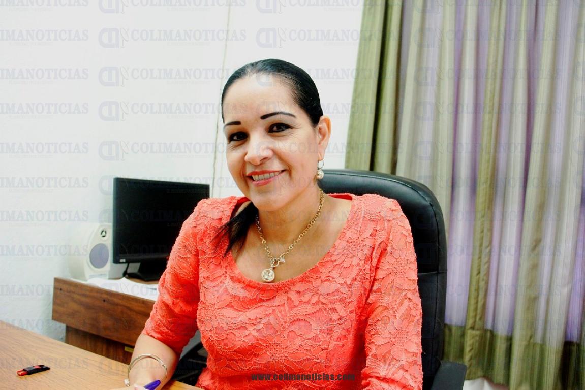 MARINA NIETO CARRAZCO TESORERA DE ARMERIA (Medium)