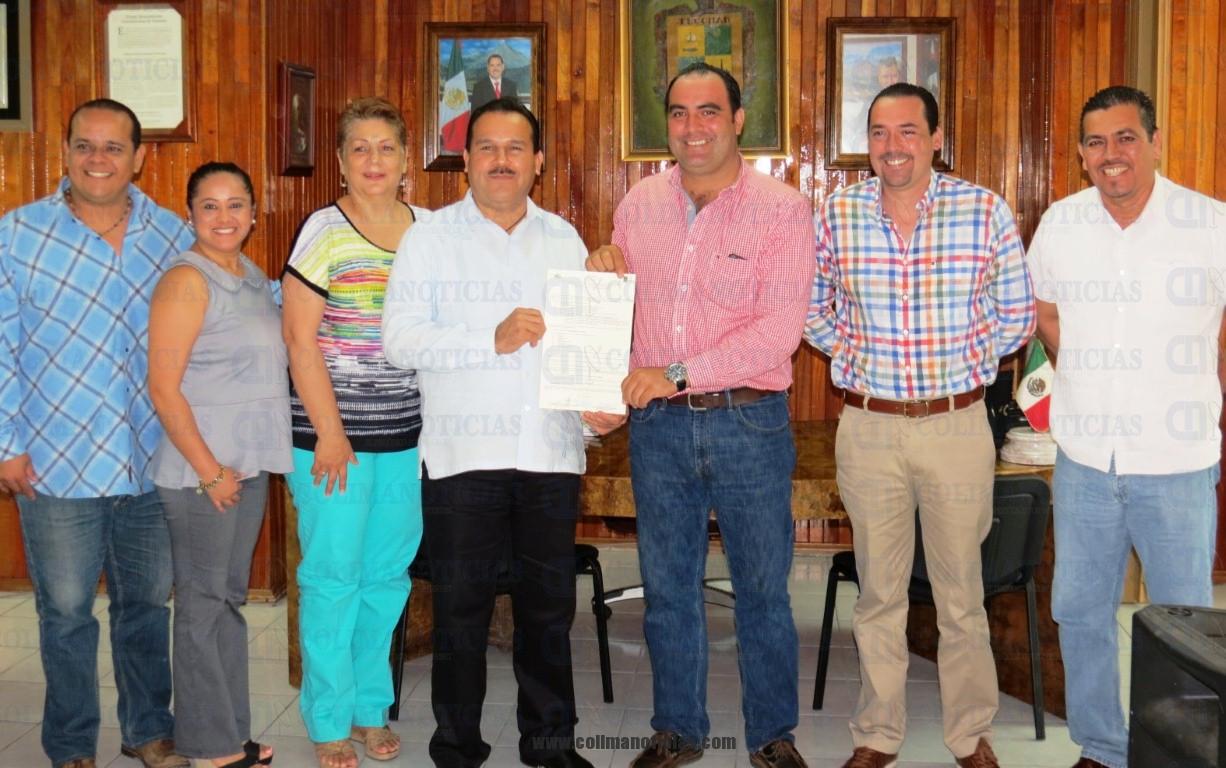 Convocatoria de eleccion de reina en Tecomán (Medium)