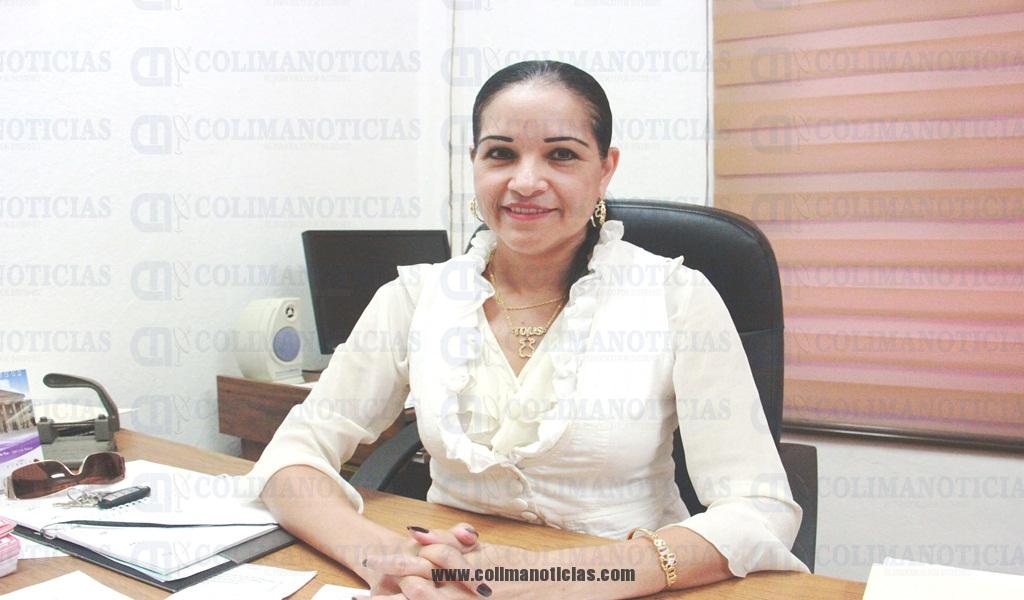 MARNA NIETO, TESORERA MUNICIPAL DE ARMERIIA