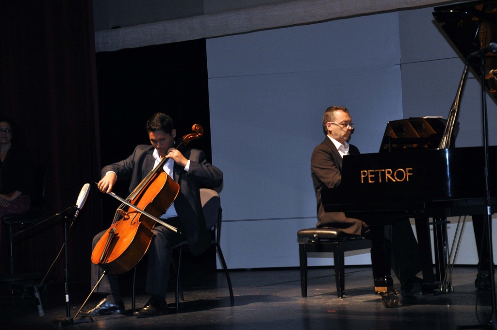 concierto de Jovenes Talentos Universitarios