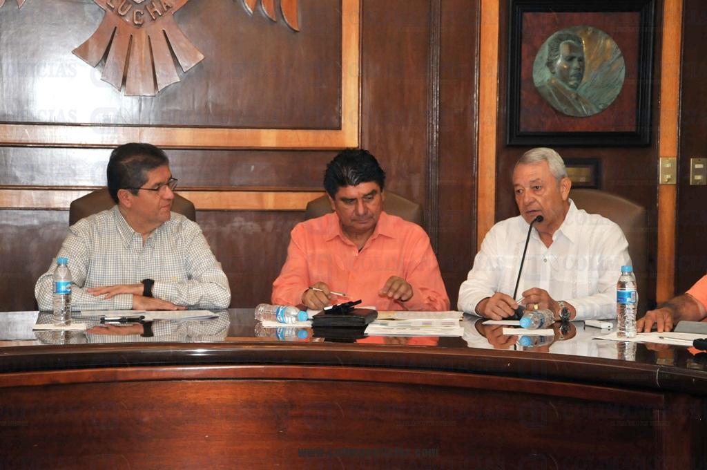 Funcionarios de E_Inca Rural en la UdeC