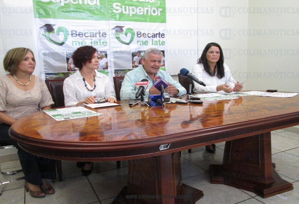 Gobierno del Estado programa becarte me late