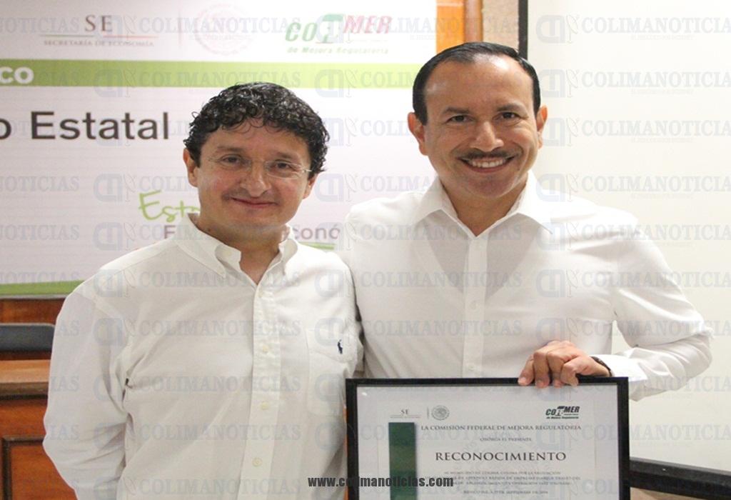 ALCALDE FRL CON EL MTRO VIRGILIO ANDRADE 2