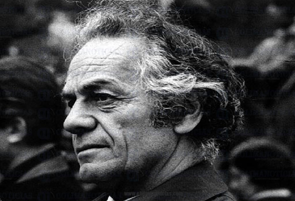 Homenajea a Nicanor Parra en la FALCOM
