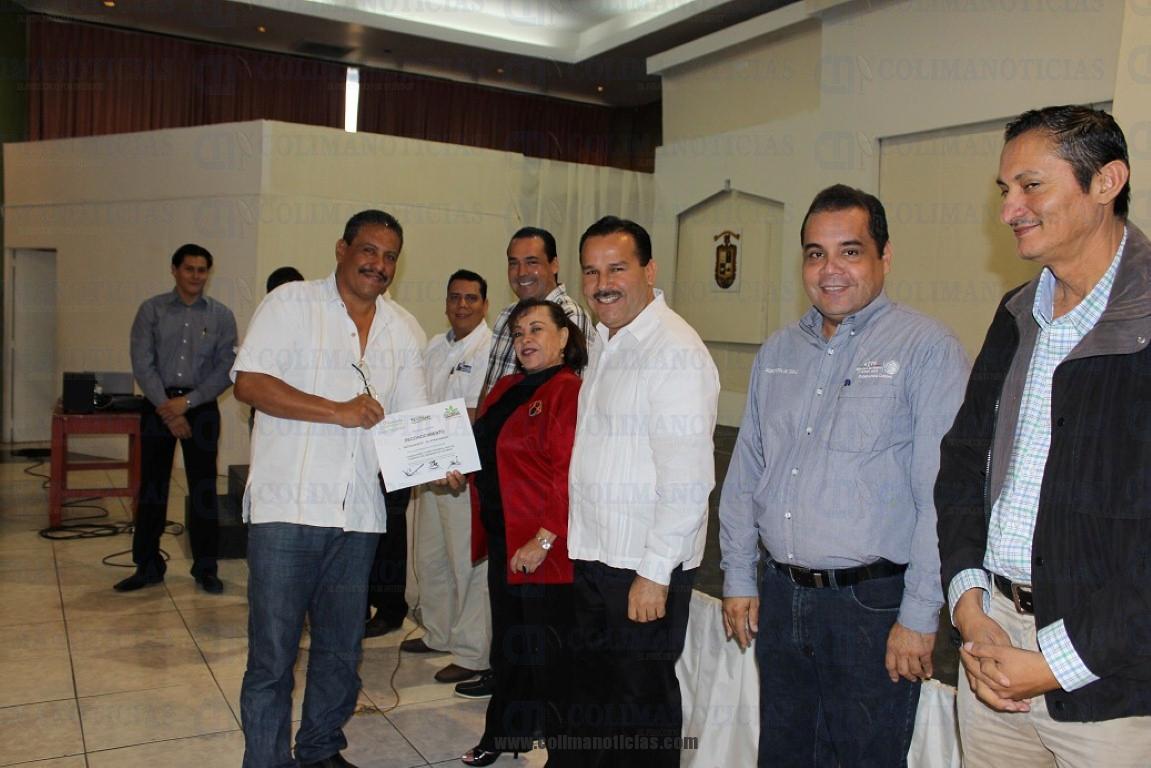 curso a prestadores de servicio en tecomán (Medium)