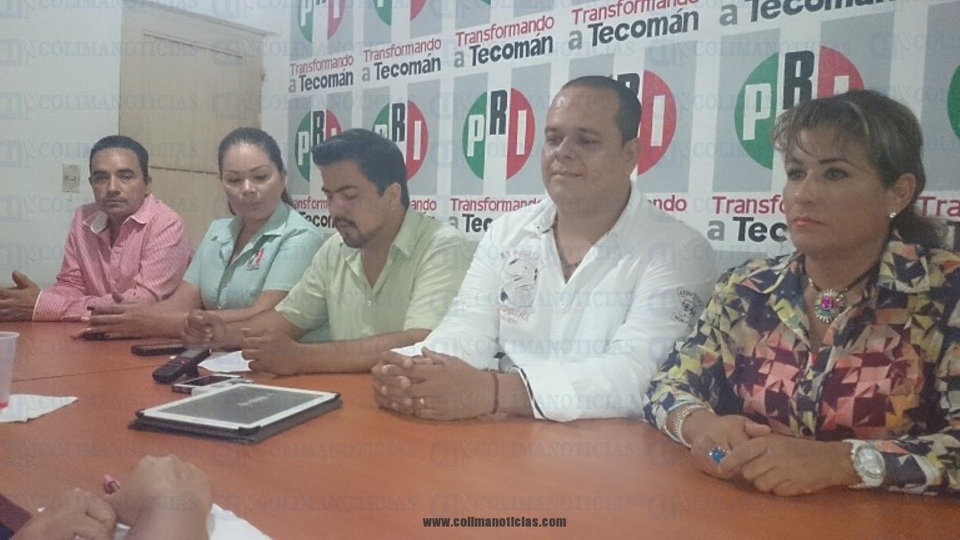 julio anguiano (Medium)