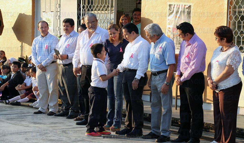 Ceremonia en Helidoro Silva Palacios