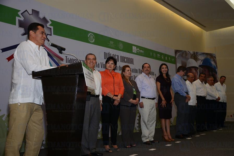 calusura mario anguiano