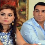 Detienen a Abarca y a su esposa en el DF