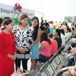 entrega apoyos gobierno