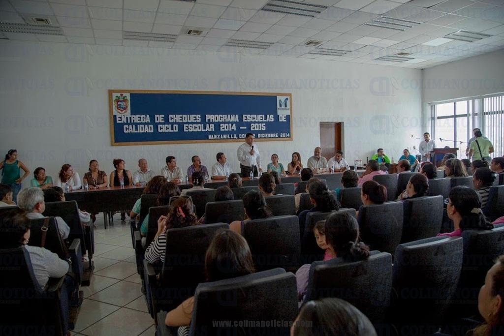 escuelas de calidad cheques