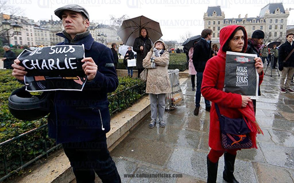 París semanario satírico Charlie Hebdo