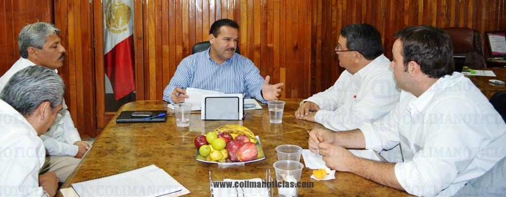 regularizan 11 colonias de tecoman