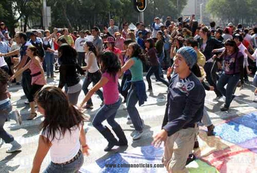 jovenes felices