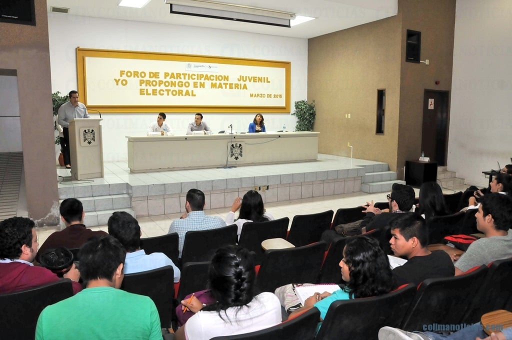 Inauguran Foro de Propuestas Juveniles_f