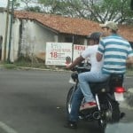 motociclistas sin casco