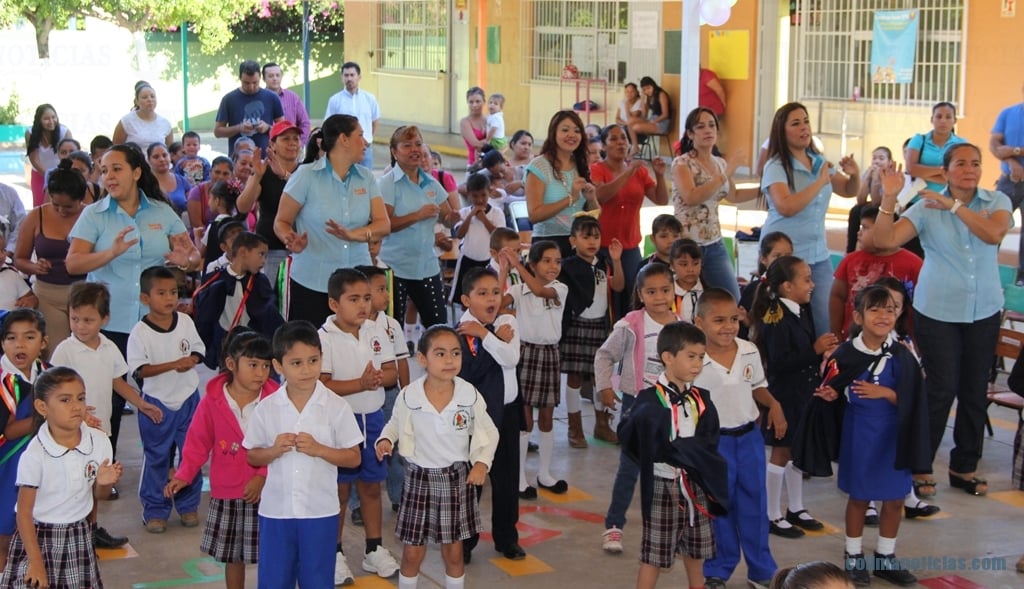 Las educadoras, rostro humano de la educación: SE | Colima ...