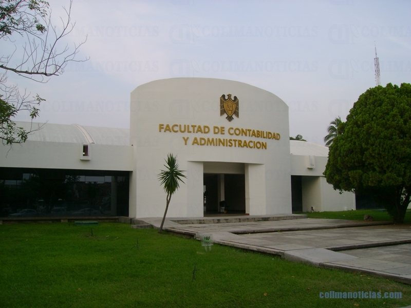 Facultad de Contabilidad y Administración, Cursos