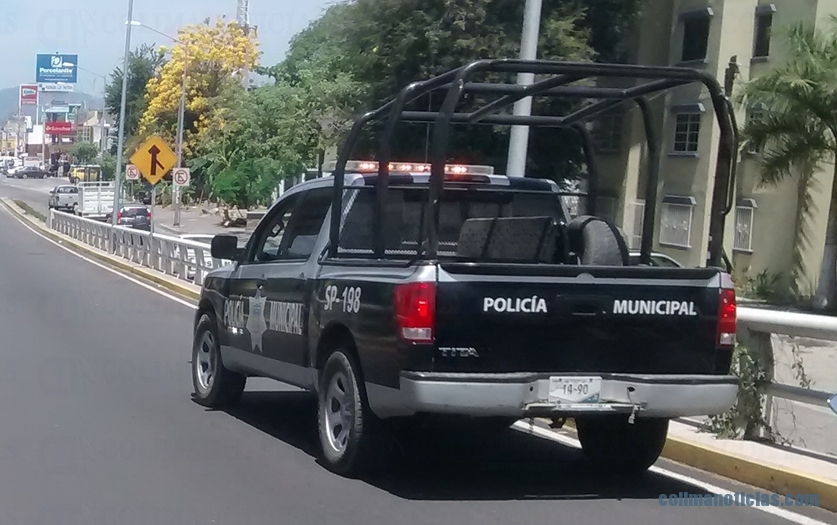 patrulla policia manzanillo