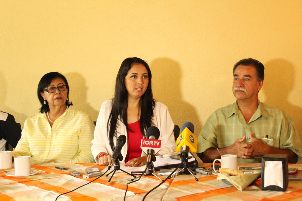 RUEDA DE PRENSA medicina alternativa