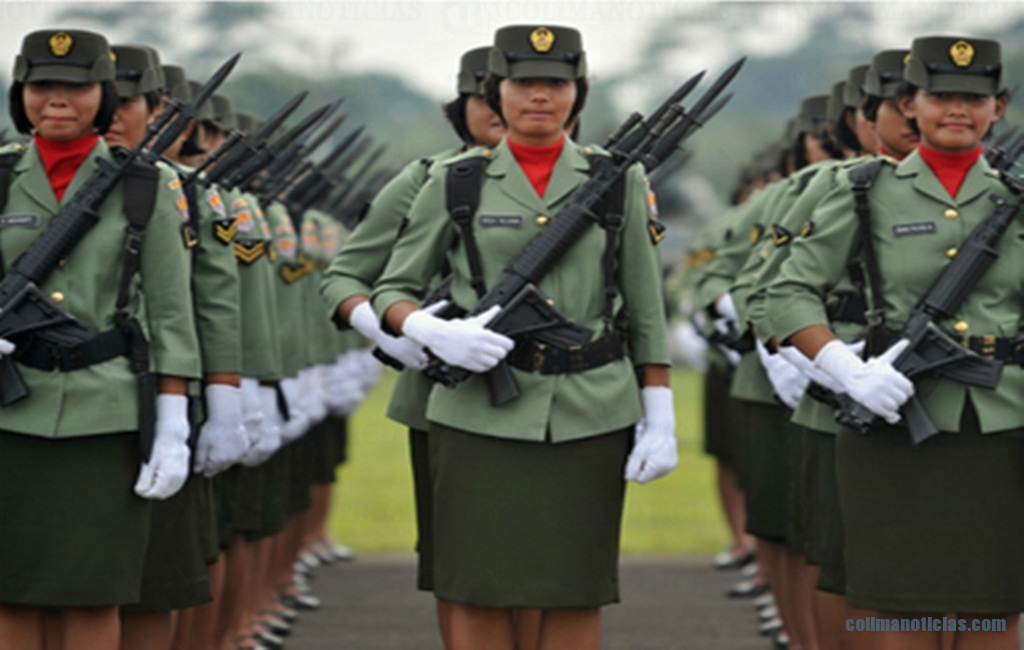 ejercito indonesia mujeres