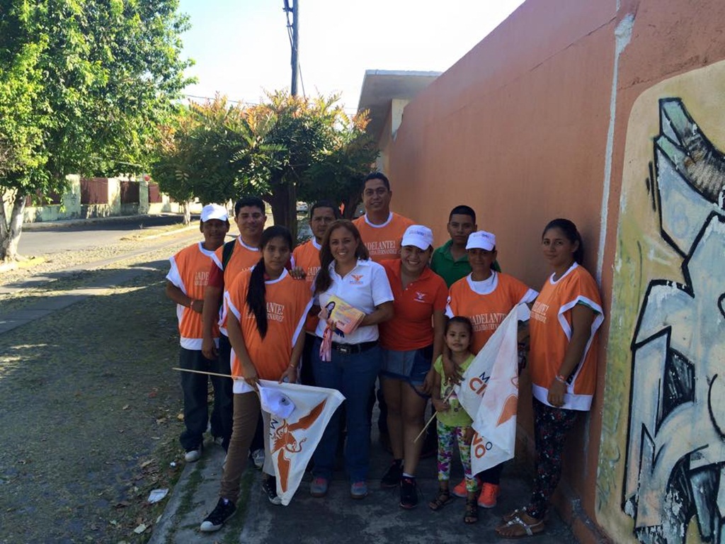 ADELAIDA EQUIPO MC
