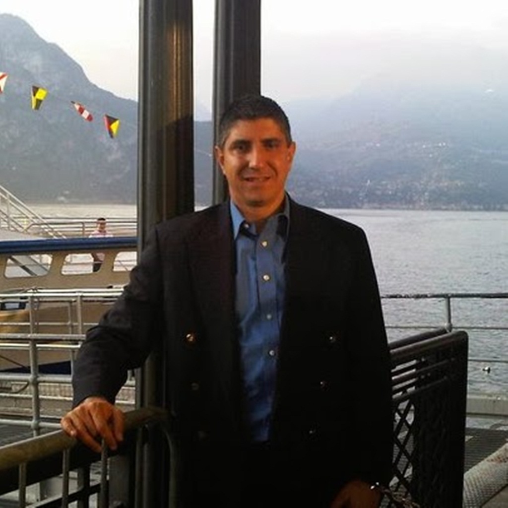 Carlos Olivar Pérez