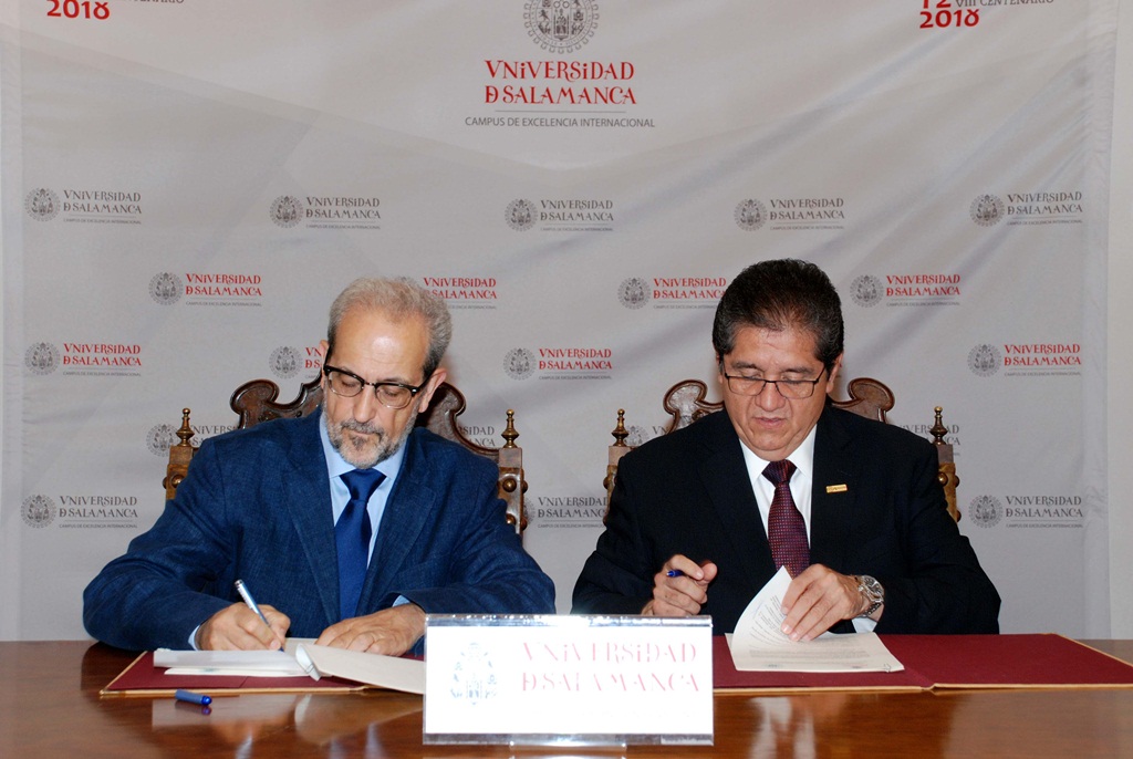 Convenio U. de Colima con U. de Salamanca