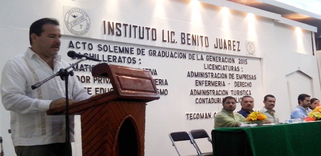 graduacion instituto benito juarez